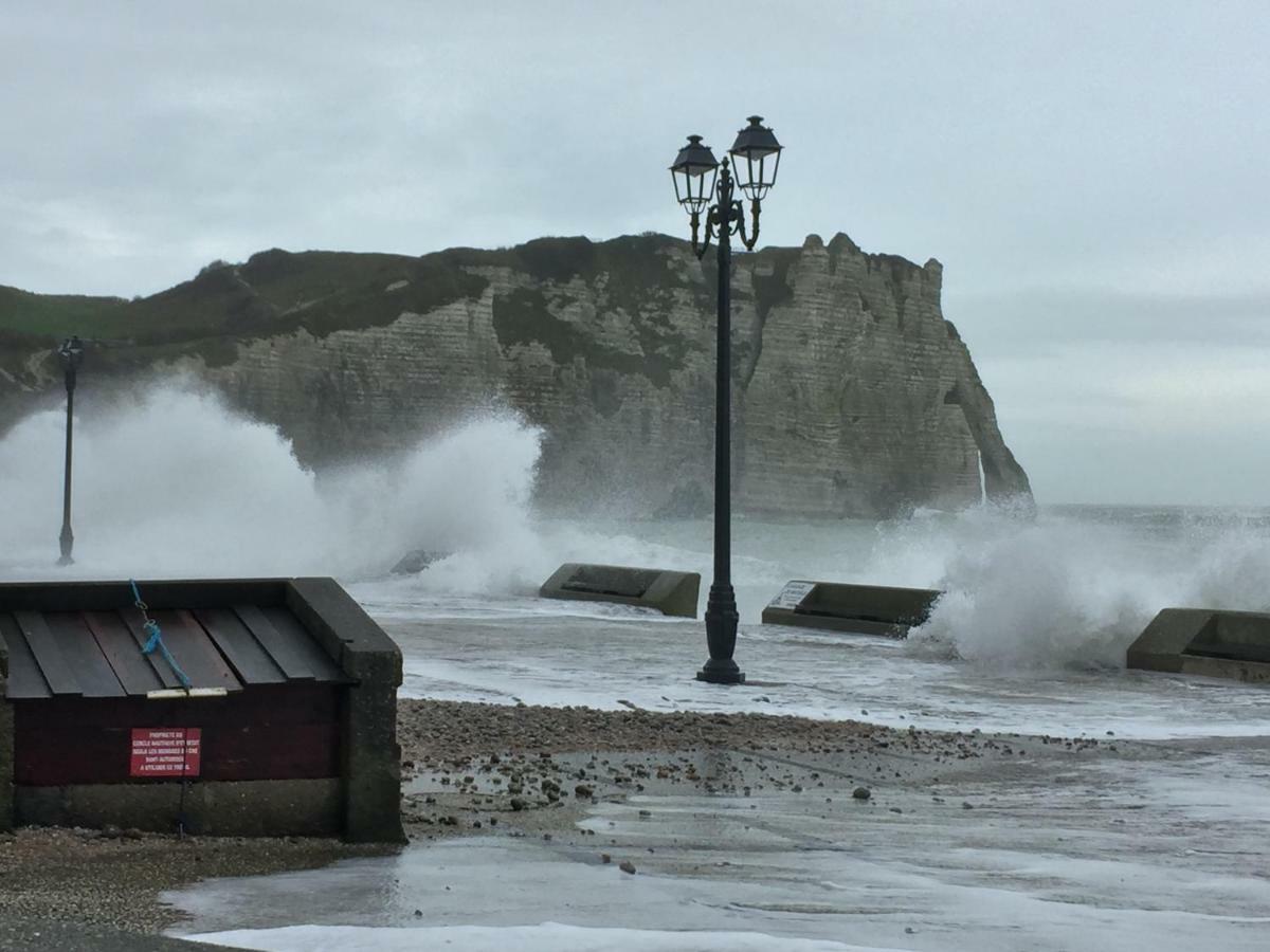 La Caique Maison A 100 M De La Plage Et Des Falaises Vila Étretat Exterior foto